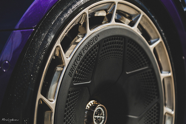 Фото дисков Brixton Forged R11-R Aerotech Глянцевая бронза на Audi A/RS 6 (C8)