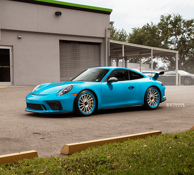 Фото дисков Strasse Wheels SV15T Deep Concave FS на Porsche 911 VII