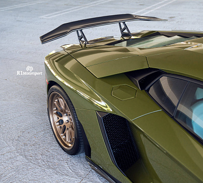 Фото дисков HRE 300 на Lamborghini Aventador