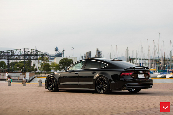 Фото дисков Vossen HF-1 Черный глянец на Audi A/RS 7 (4G)