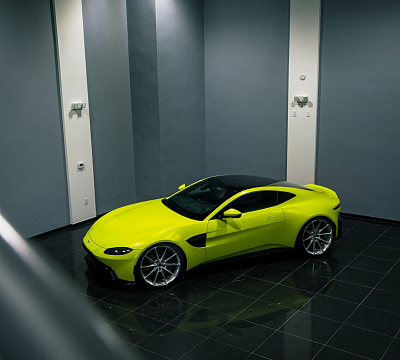 Фото дисков Anrky AN18 на Aston Martin Vantage 4