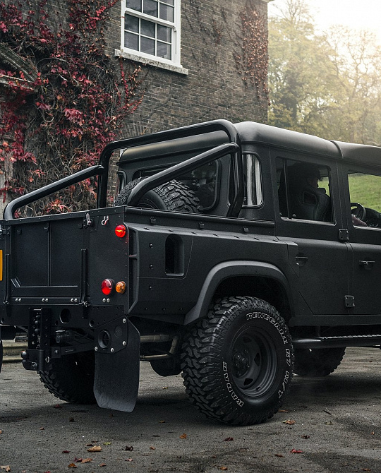 Фото дисков 1947 Heritage Черный матовый на Land Rover Defender I