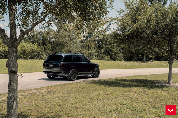 Фото дисков Vossen HF-9 Черный глянец на Land Rover Range Rover V