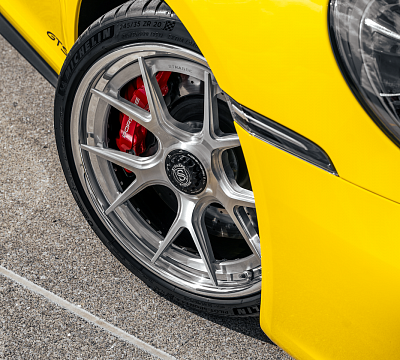 Фото дисков Strasse Wheels SM5R Deep Concave FS на Porsche 911 VIII