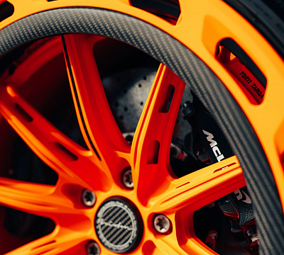 Фото дисков Brixton Forged FDE11 Aerotech на McLaren 600