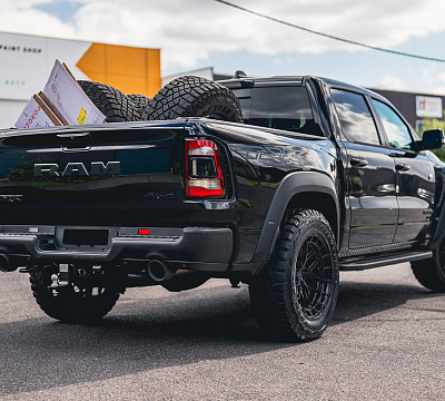 Фото дисков Vossen HFX-1 (6-Lug) на Ram 1500 V