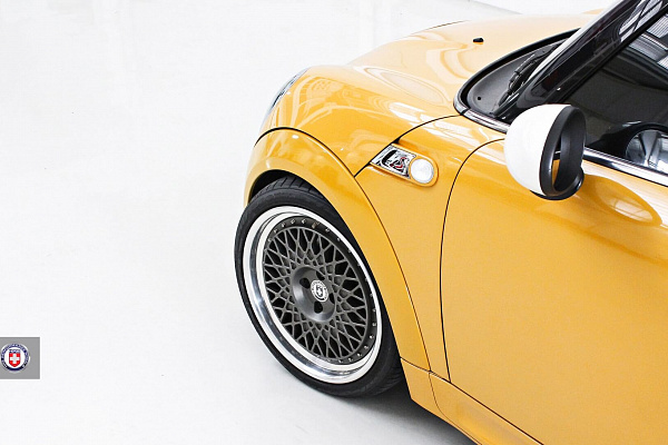 Фото дисков HRE 501 Сатиновый графит на MINI Cooper III