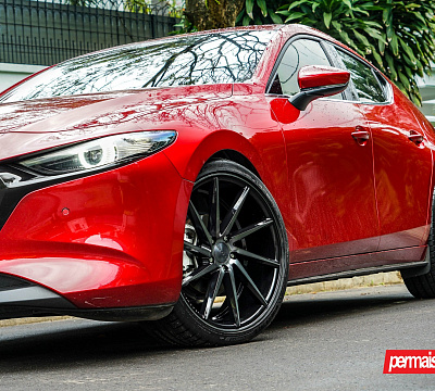 Фото дисков Vossen CVT на Mazda 3 IV