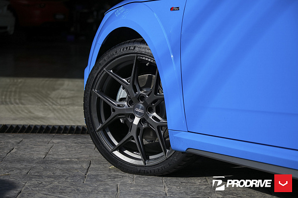 Фото дисков Vossen HF-5 Сатиновый графит на Audi TT (8S)