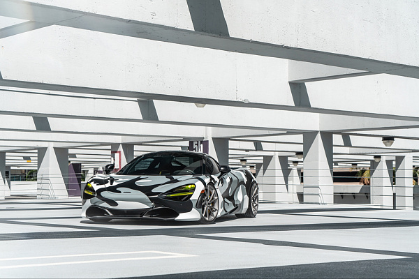 Фото дисков Anrky AN23 Сатиновый тонированный лак на McLaren 720S