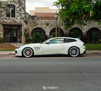Фото дисков Anrky AN28 на Ferrari GTC4Lusso