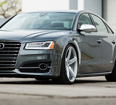 Фото дисков Vossen CV3 на Audi A/S 8 (D4)