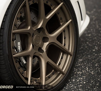 Фото дисков BC Forged HCS02 на Mercedes-Benz C-Class (W204)