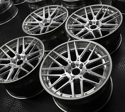 ADV.1 ADV8 Track Spec CS