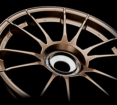 OZ Racing Ultraleggera HLT