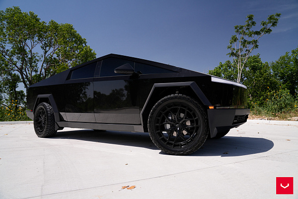 Фото дисков Vossen HFX-1 (6-Lug) Черный глянец на Tesla Cybertruck