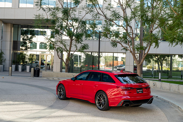 Фото дисков HRE S201H Сатиновый темный лак на Audi A/RS 6 (C8)