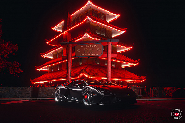 Фото дисков Vossen GEN-01 (3-Piece) Черный сатин на Lamborghini Revuelto