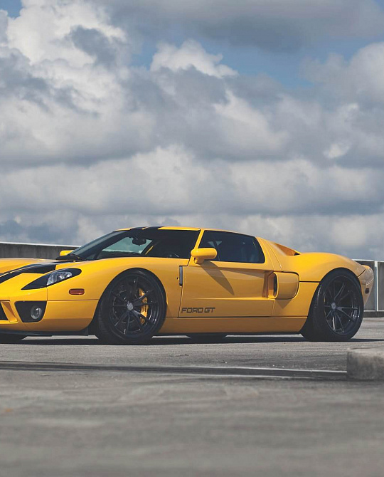 Фото дисков S101 Черный сатин на Ford GT I