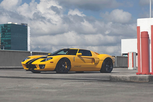 Фото дисков HRE S101 Черный сатин на Ford GT I