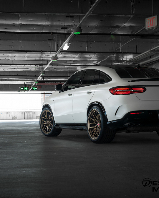 Фото дисков ML-X3 Сатиновая бронза на Mercedes-Benz GLE I