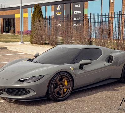 Фото дисков Brixton Forged TR05 на Ferrari 296