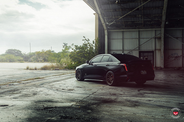 Cadillac CT4 V
