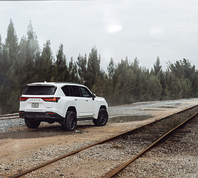 Фото дисков Vossen HFX-1 (6-Lug) на Lexus LX IV