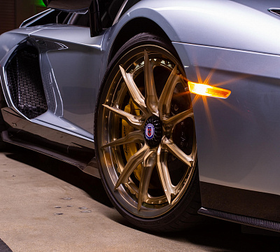Фото дисков HRE S104SC на Lamborghini Aventador