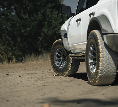 Фото дисков Black Rhino DIAMONDBACK на Ford Bronco