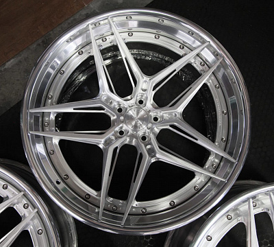 ADV.1 ADV510 Track Spec Advanced Series