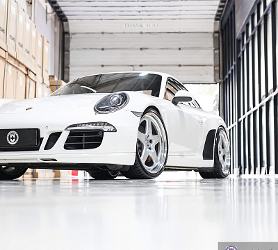 Фото дисков HRE 527 на Porsche 911 VII