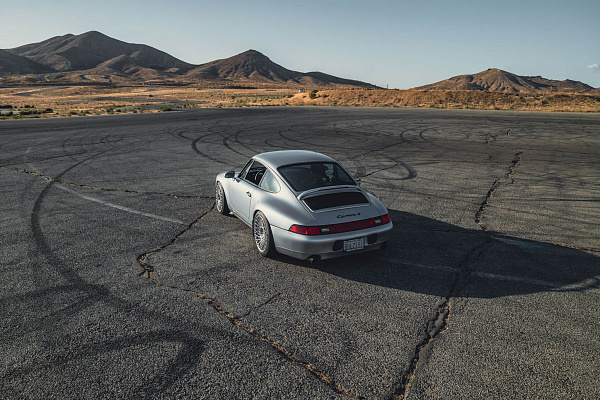 Фото дисков HRE 501M Глянцевый лак на Porsche 911 IV