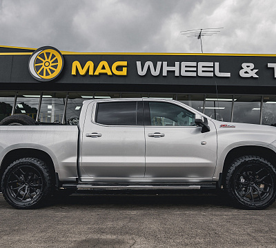 Фото дисков Vossen HF6-4 на Chevrolet Silverado IV