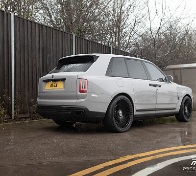 Фото дисков Vossen S17-16 на Rolls-Royce Cullinan