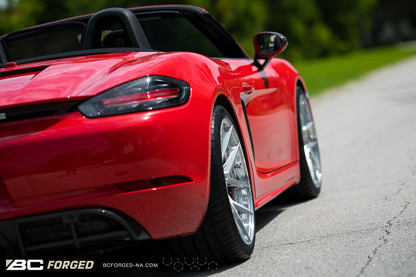 Фото дисков BC Forged HCA381 Глянцевый лак на Porsche Boxster III