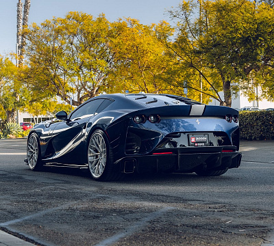 Фото дисков Anrky AN30 на Ferrari 812