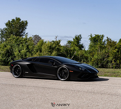 Фото дисков Anrky AN37 на Lamborghini Aventador