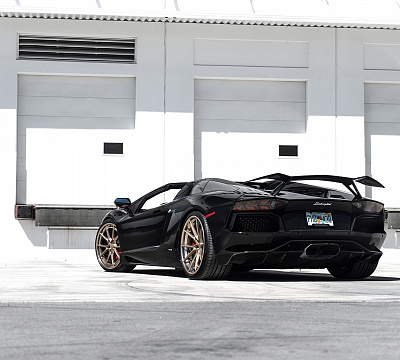 Фото дисков Anrky AN32 на Lamborghini Aventador