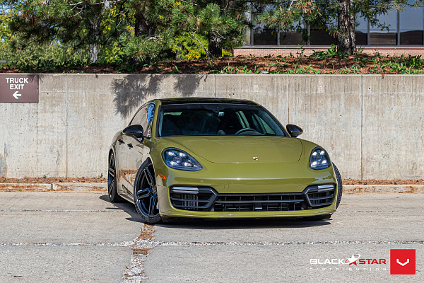 Фото дисков Vossen HF-1 Черный глянец на Porsche Panamera II