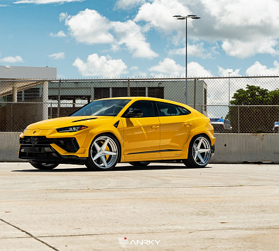 Фото дисков Anrky RS5.3 на Lamborghini Urus