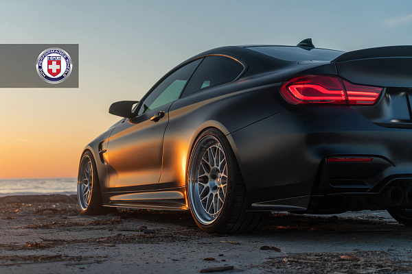 Фото дисков HRE 300 Глянцевый лак на BMW 4/M4 (F32/F82)