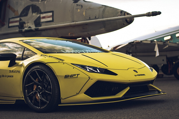 Фото дисков Savini SV67 Сатиновый темный лак на Lamborghini Huracan
