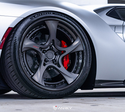 Фото дисков Anrky XR-305 на Ford GT II