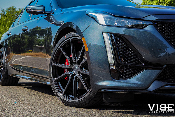Фото дисков Vossen HF-3 Алмазная проточка на Cadillac CT5