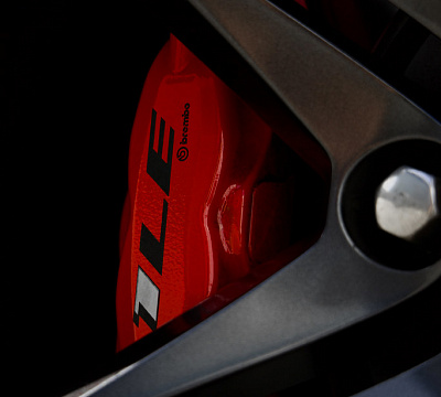 Фото дисков MRR M017 на Chevrolet Camaro VI
