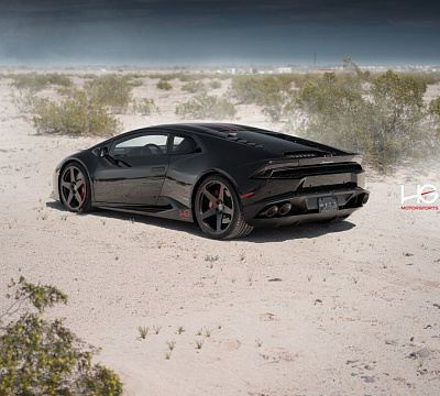 Фото дисков HRE 305M на Lamborghini Huracan