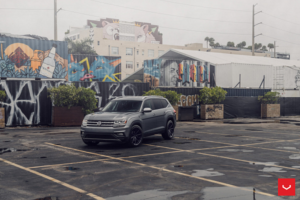 Фото дисков Vossen HFX-2 (5-Lug) Черный глянец на Volkswagen Atlas
