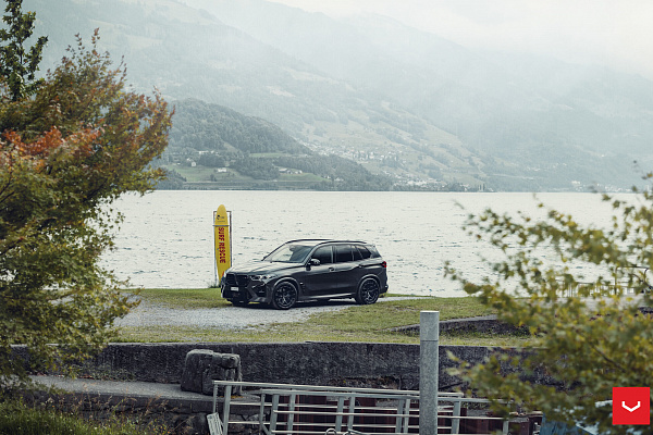 Фото дисков Vossen HFX-1 (5-Lug) Черный сатин на BMW X5/X5 M (G05/G18/F95)