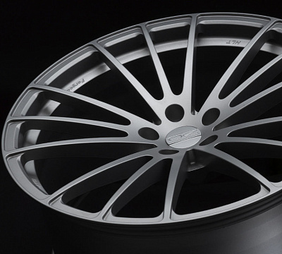 OZ Racing Ares HLT
